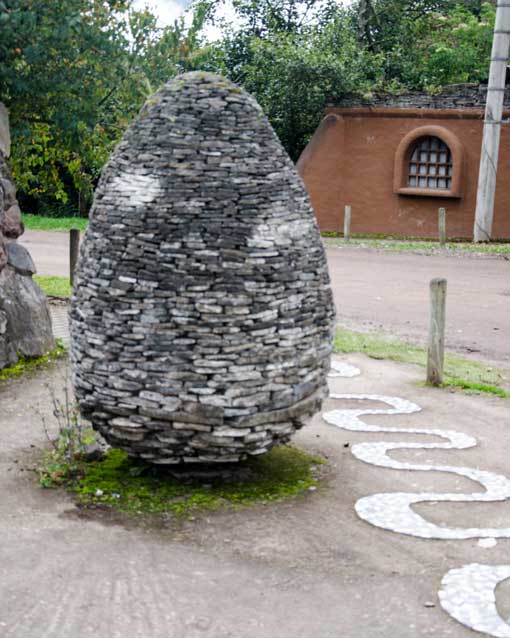 Stone sculpture, Las Termas de Papallacta, Ecuador | ©Angela Drake