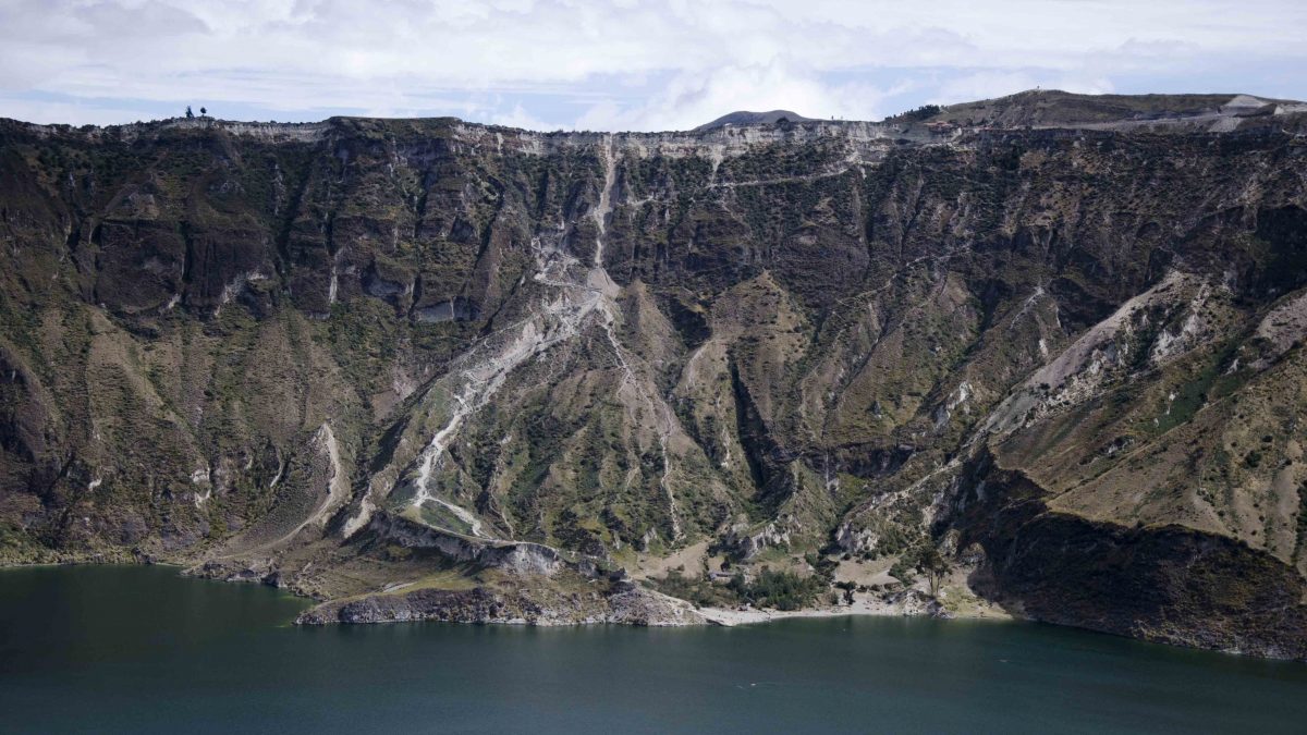 Quilotoa Crater Rim Trail, Ecuador