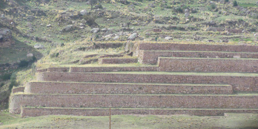 Note the people on the pyramid at Pukara.