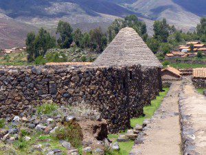 The qolchas or grain silos.