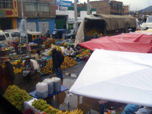 Typical market scene all over Puno.