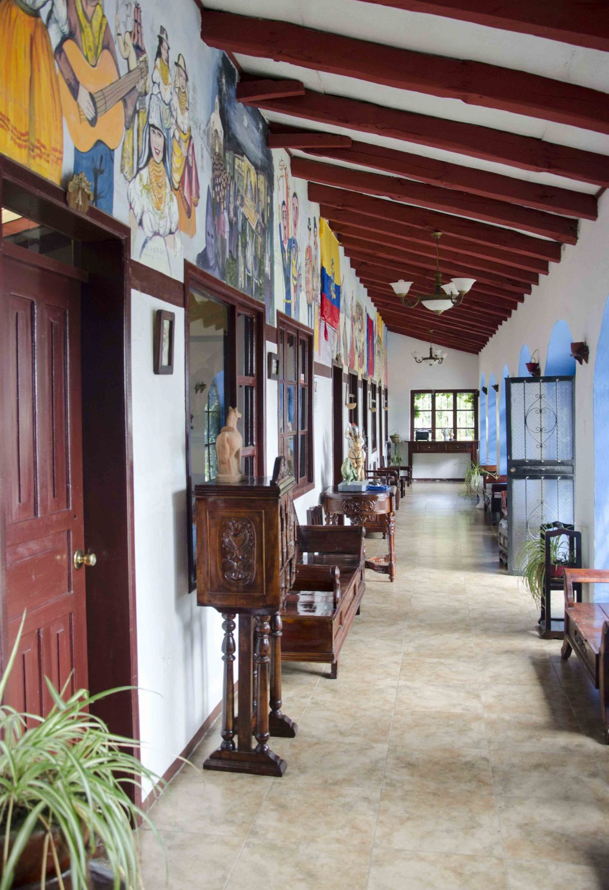 Hallway, San Jorge Eco Lodge, Quito