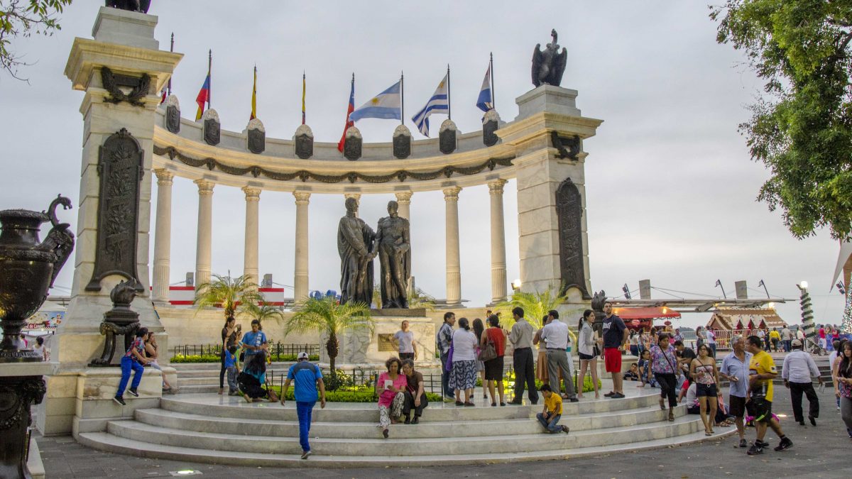 Monument to Independence on the Malecon 2000, Guayaquil, Ecuador | ©Angela Drake