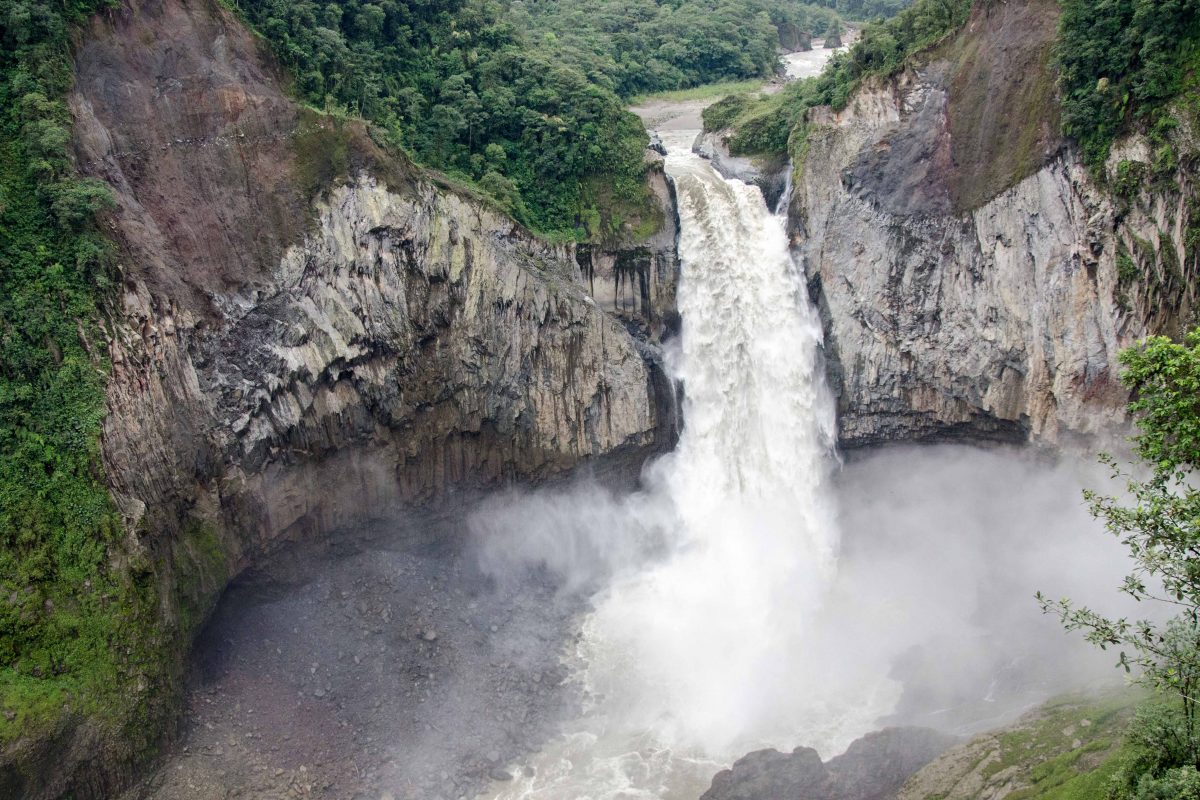 San Rafael Waterfall, Napo Province, Ecuador | ©Angela Drake / Ecuador Por Mis Ojos