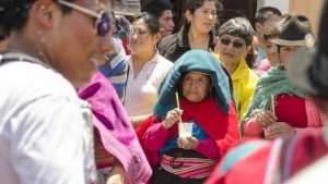 Crowd of spectators, Carnaval in Guaranda, Ecuador