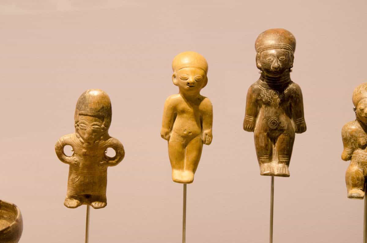 La Cultura Bahia existió en la región costera de Manabí cerca de Chirije; 500 a.C. a 500 d.C.