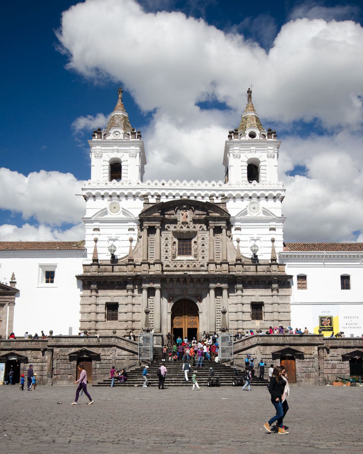 Iglesia San Francisco, Quito, Ecuador | ©Angela Drake