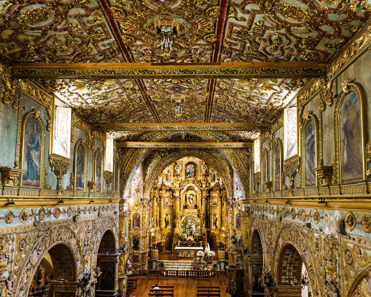 This overview gives a sense of the elaborate artworks in the San Fransisco Church. |© Ernest Scott Drake