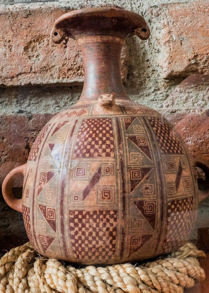 Great example of Incan pottery. I have to wonder what those markings may mean, if anything? | ©Ernest Scott Drake
