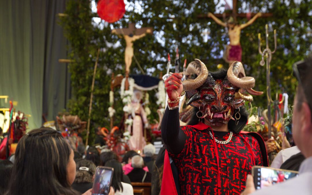 An Invitation to Good Friday in Alangasí, Ecuador